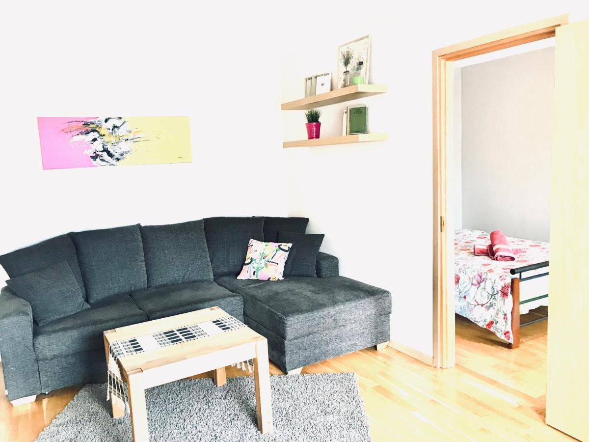 Cozy Central Apartment Tallinn Eksteriør billede
